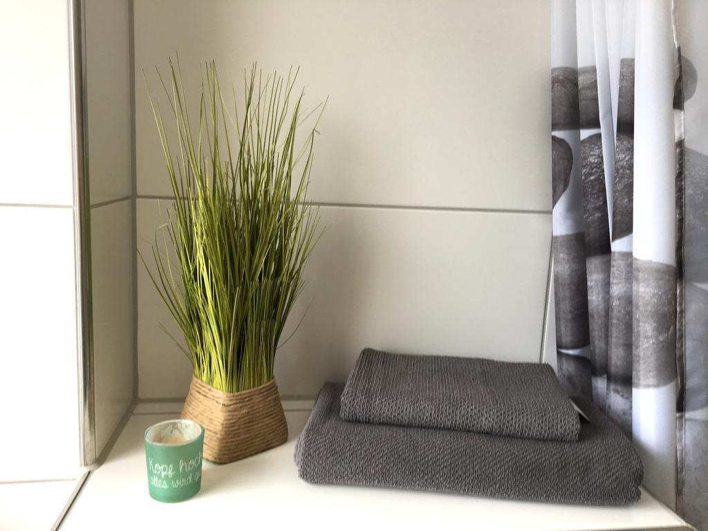 Apartment Flowerside Regensburg Exterior photo
